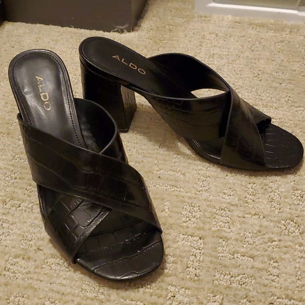 Also Sandals